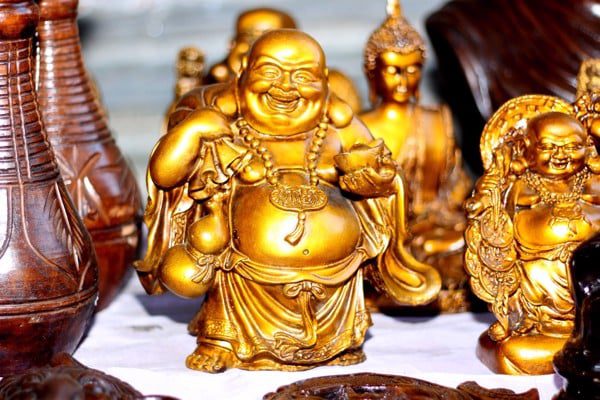 (Tượng poly xi mạ giá rẻ tại TPHCM)