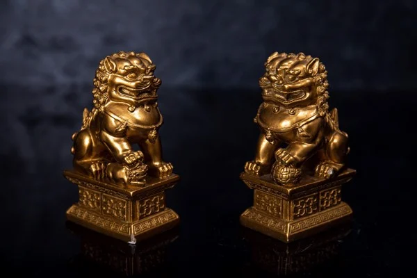 Hình ảnh tượng Tỳ Hưu được xi mạ vàng