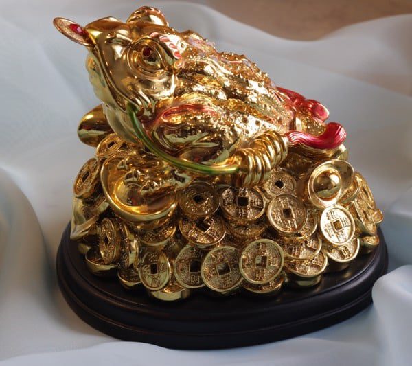 Sản phẩm tượng Thiềm thừ xi mạ vàng