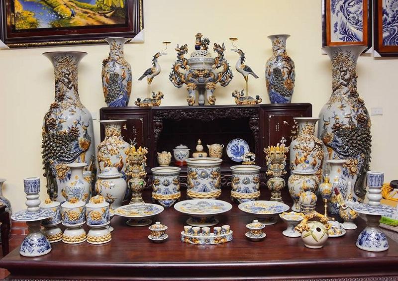 Mẫu phòng thờ thiết kế bắt mắt