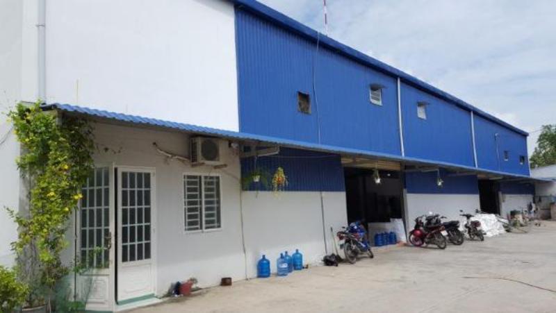 xuong-san-xuat-chai-nhua-PET-5