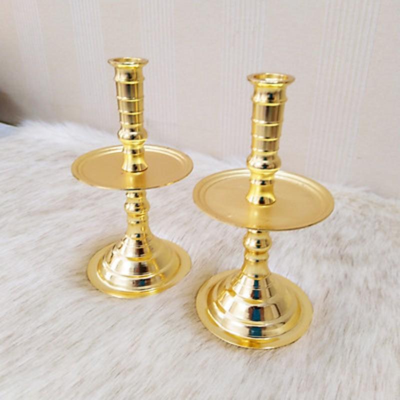 Đôi nến hòa hợp giữa năng lượng âm dương