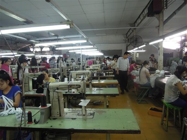 Xưởng gia công giày dép nữ Thụy Khuê