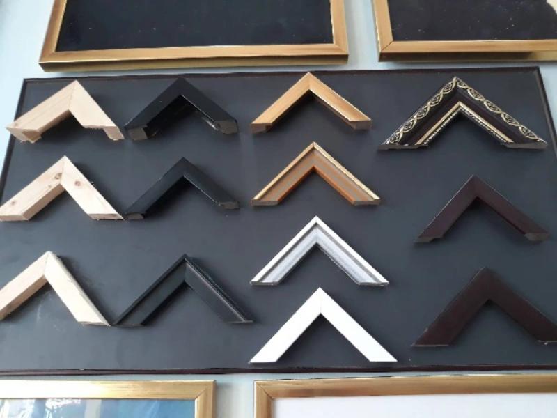 khung tranh chất nhựa composite