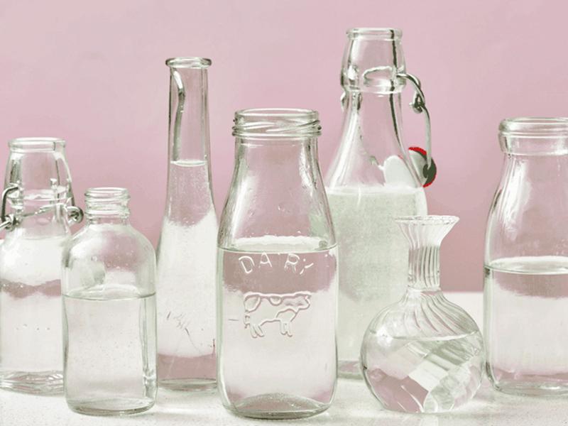 Thủy tinh dễ dàng vệ sinh và an toàn khi dùng