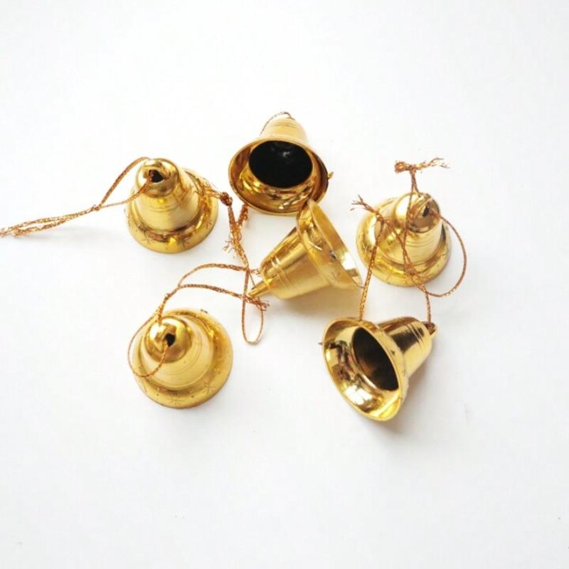 chuông noel biểu tượng không thể thiếu cho dịp giáng sinh