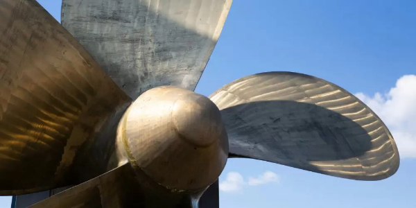 Mạ PVD màu đồng thường ứng dụng trong phụ kiện tàu thủy