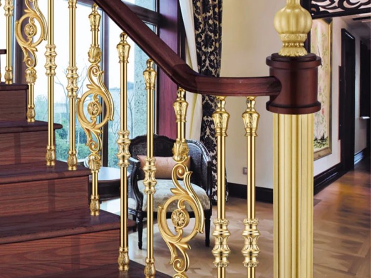 Tìm hiểu xi mạ vàng inox là gì